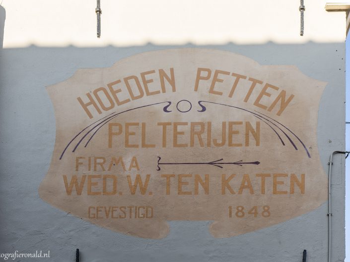 Muurreclame Ten Katen Kampen