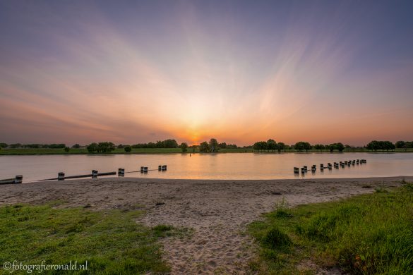 Laarzenpad Zalk zonsopkomst Laarzenpad Zalk zonsopkomst